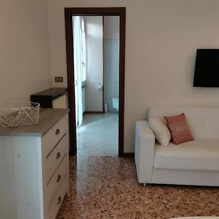 Bed & Breakfast Il Colibri Leno