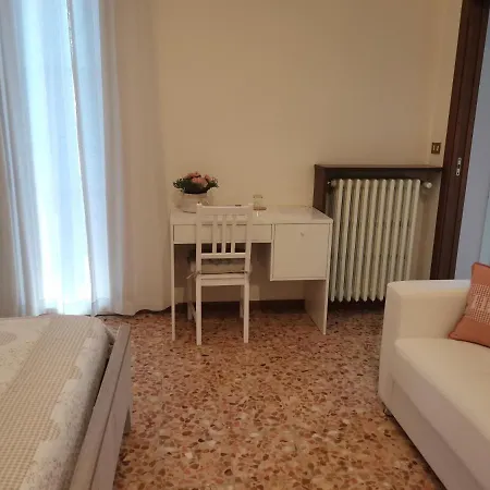 Bed & Breakfast Il Colibri Leno